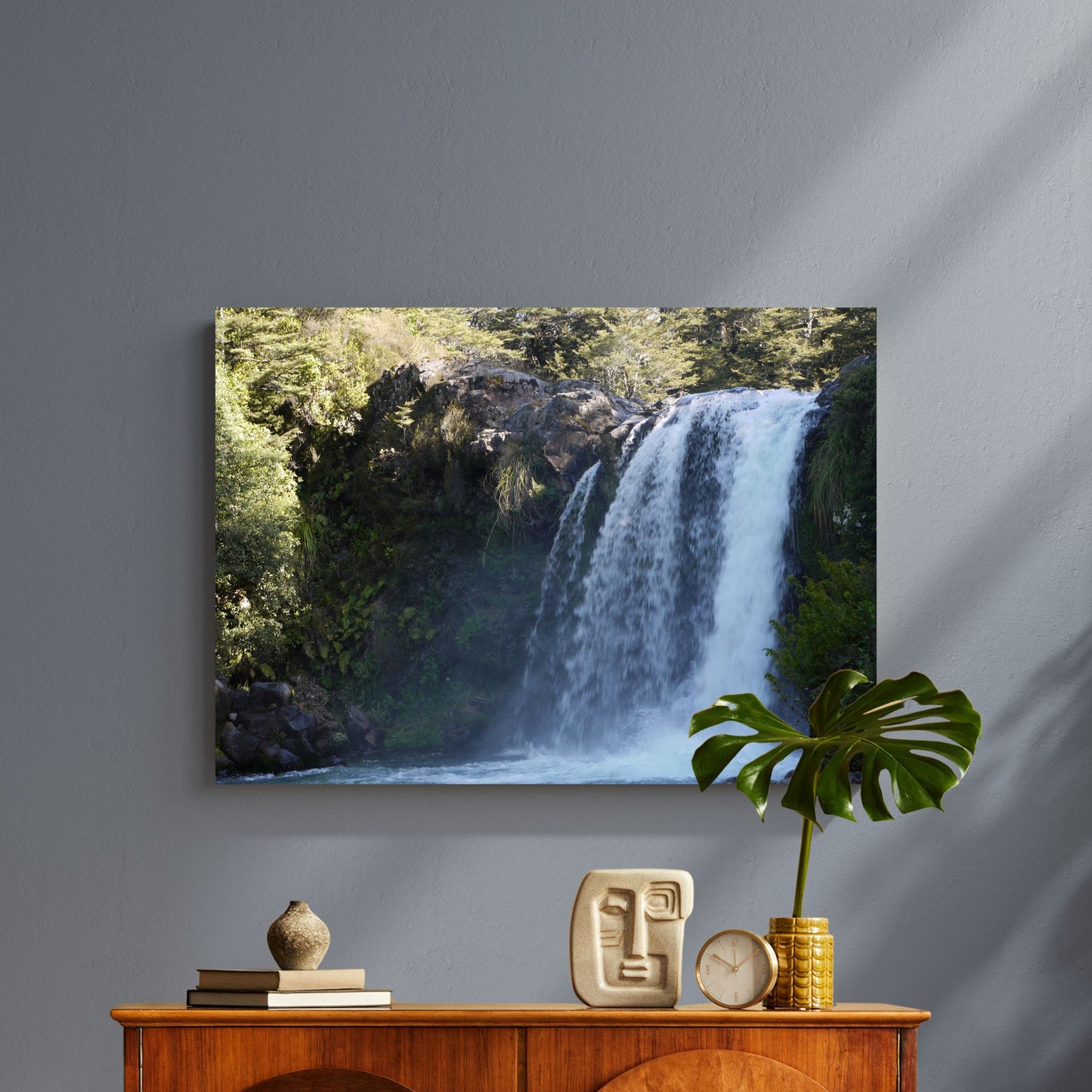 Gollums Pool (Tawhai Falls) Photo on Canvas .